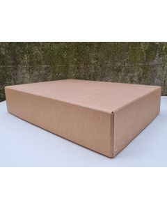 &AElig;ske A3 brun kraft nittet TK - H.10cm x B.36,1cm x L.49cm